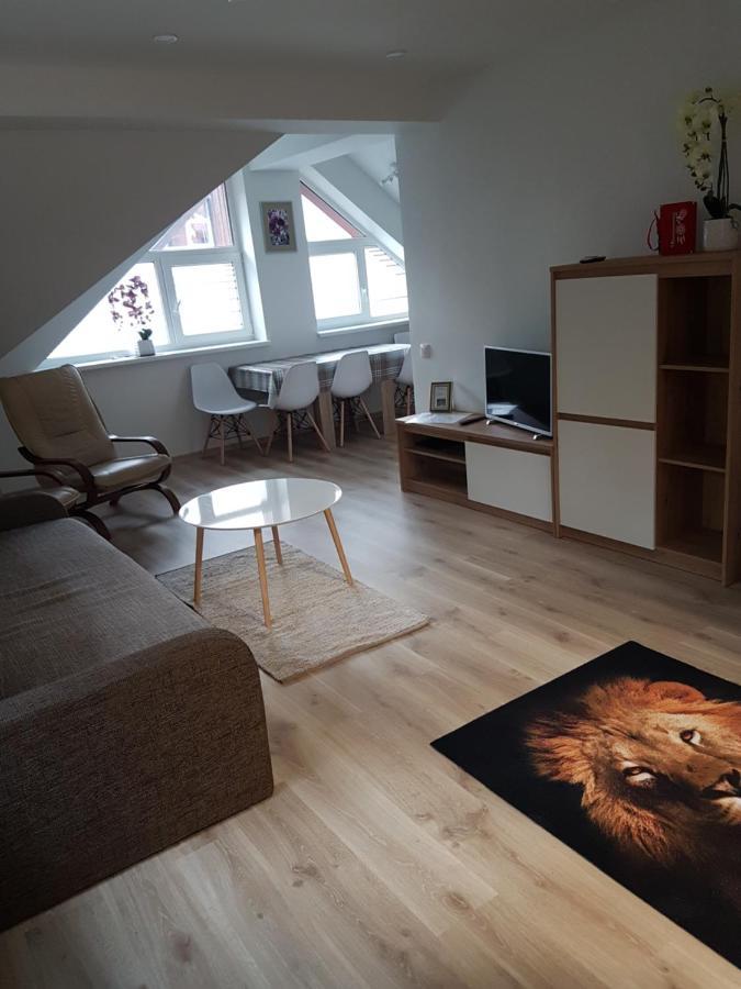 Liuto Apartamentai Juodkrante Luaran gambar