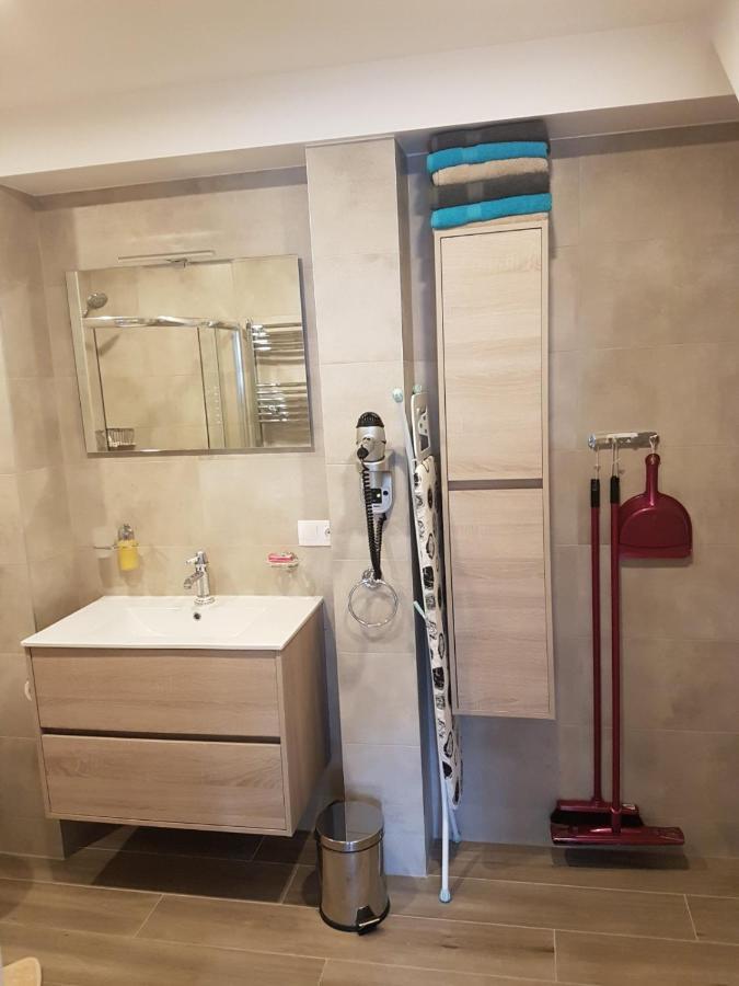 Liuto Apartamentai Juodkrante Luaran gambar