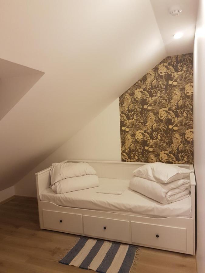 Liuto Apartamentai Juodkrante Luaran gambar